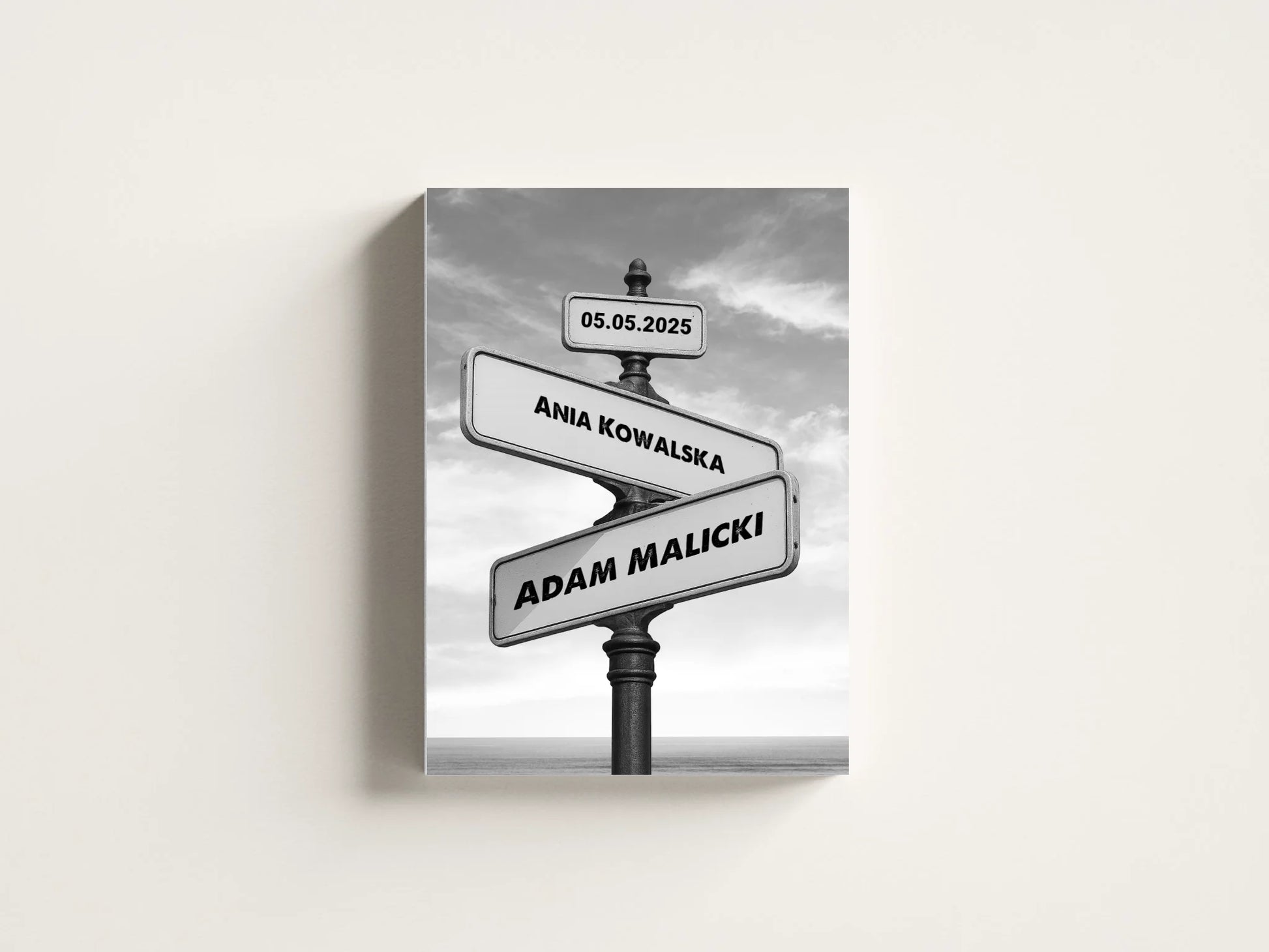 Free_Canvas_Mockup_1